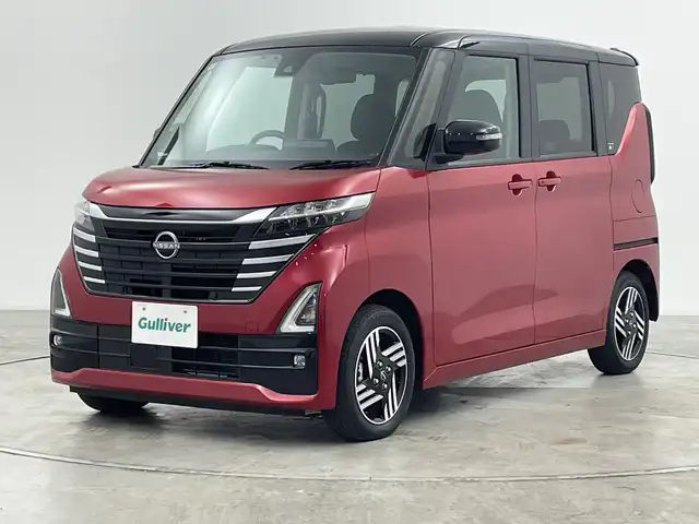 日産 ルークス ハイウェイスター X 群馬県 2024(令6)年 0.3万km スパークリングレッド/ブラック 純正９型ナビ　全周囲カメラ　衝突被害軽減ブレーキ　レーンキープアシスト　オートマチックハイビーム　ドライブレコーダー　ＥＴＣ　コーナーセンサー　ＬＥＤヘッドライト　純正アルミホイール１４インチ　禁煙車