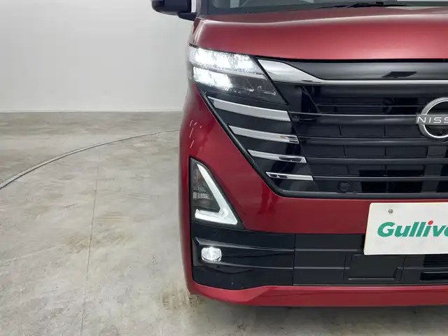 日産 ルークス ハイウェイスター X 群馬県 2024(令6)年 0.3万km スパークリングレッド/ブラック 純正９型ナビ　全周囲カメラ　衝突被害軽減ブレーキ　レーンキープアシスト　オートマチックハイビーム　ドライブレコーダー　ＥＴＣ　コーナーセンサー　ＬＥＤヘッドライト　純正アルミホイール１４インチ　禁煙車