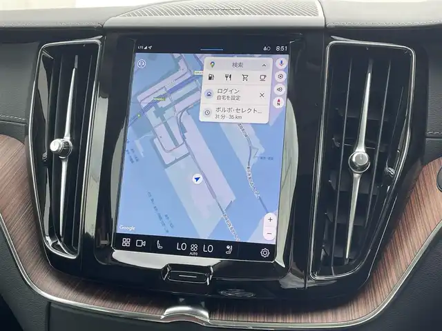 ボルボ ボルボ ＸＣ６０ アルティメット B5 AWD 東京都 2024(令6)年 0.7万km グレー 純正Ｇｏｏｇｌｅナビ/パノラマルーフ/黒レザーシート/３６０°カメラ/ワイヤレス充電/ベンチレーター/後席シートヒーター/ヘッドアップディスプレイ/ＡＣＣ/ＢＳＭ/レーンアシスト/ＥＴＣ/Ａｐｐｌｅ Cａｒ Pｌａｙ/クリスタルシフトノブ