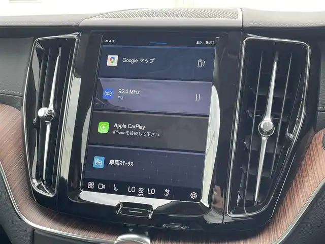 ボルボ ボルボ ＸＣ６０ アルティメット B5 AWD 東京都 2024(令6)年 0.7万km グレー 純正Ｇｏｏｇｌｅナビ/パノラマルーフ/黒レザーシート/３６０°カメラ/ワイヤレス充電/ベンチレーター/後席シートヒーター/ヘッドアップディスプレイ/ＡＣＣ/ＢＳＭ/レーンアシスト/ＥＴＣ/Ａｐｐｌｅ Cａｒ Pｌａｙ/クリスタルシフトノブ