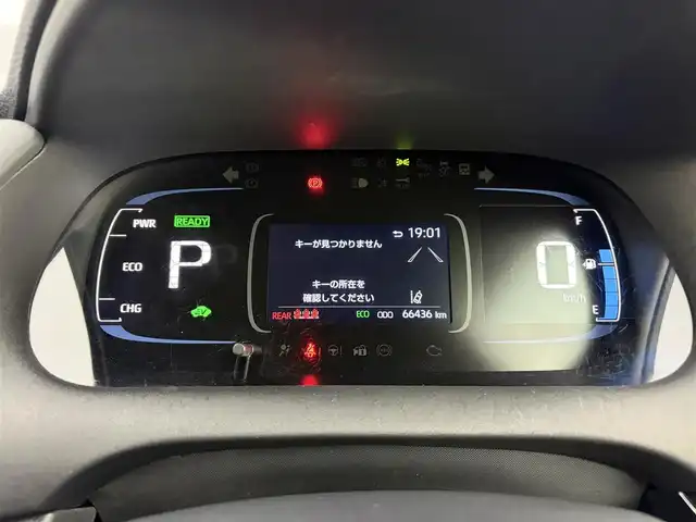 トヨタ アクア G 愛知県 2022(令4)年 6.7万km プラチナホワイトパールマイカ トヨタセーフティーセンス/純正ディスプレイオーディオ/・Bluetooth/革巻きステアリング/レーダークルーズコントロール/AC100V/ドライブレコーダー/コーナーセンサー/バックカメラ/ビルトインETC