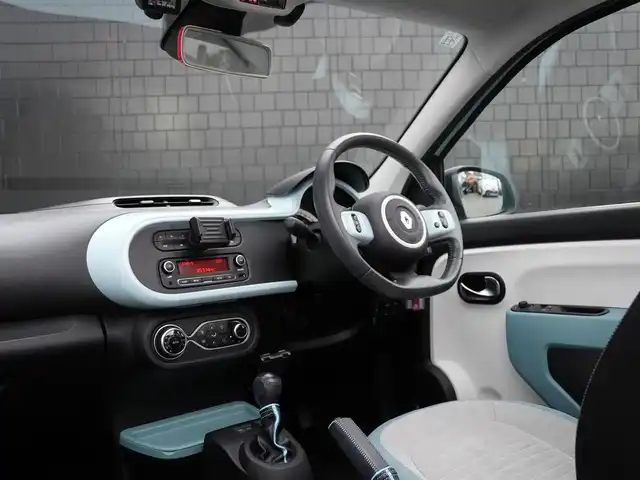 ルノー トゥインゴ インテンス キャンバストップ 静岡県 2016(平28)年 3.7万km ブルードラジェ キャンバストップ　電動オープン/社外15インチアルミホイール/ルーフスポイラー/アイドリングストップ/LEDヘッドライト/クルーズコントロール/リヤパーキングセンサー/キーレス/ETC