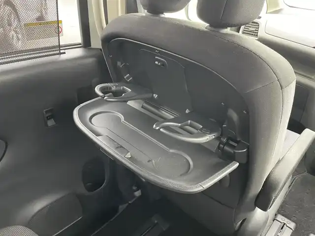 日産 セレナ X Vセレクション 富山県 2018(平30)年 8.8万km ブリリアントホワイトパール 純正７インチナビ／フルセグＴＶ／Ｂｌｕｅｔｏｏｔｈ／ＤＶＤ再生／ミュージックサーバー／ＥＴＣ／ドライブレコーダー／クルーズコントロール／両側パワースライドドア／ＬＥＤヘッドライト／