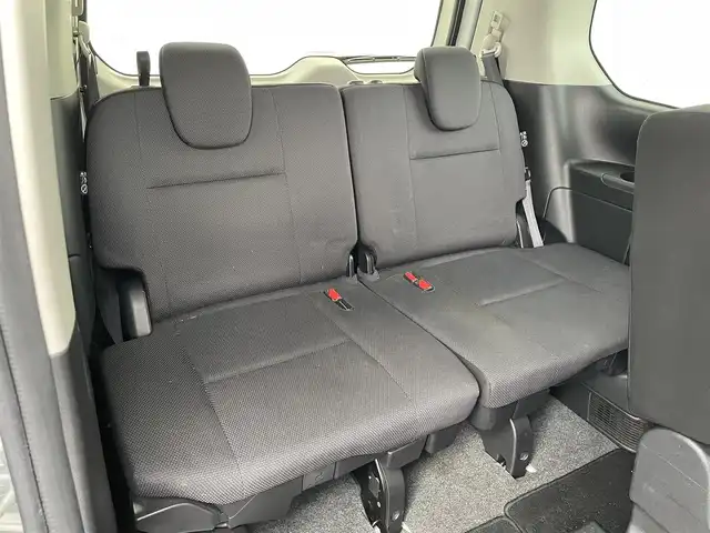 日産 セレナ X Vセレクション 富山県 2018(平30)年 8.8万km ブリリアントホワイトパール 純正７インチナビ／フルセグＴＶ／Ｂｌｕｅｔｏｏｔｈ／ＤＶＤ再生／ミュージックサーバー／ＥＴＣ／ドライブレコーダー／クルーズコントロール／両側パワースライドドア／ＬＥＤヘッドライト／