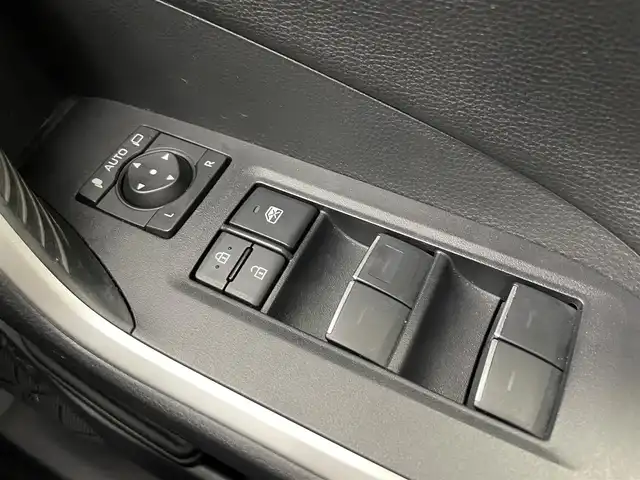 トヨタ ＲＡＶ４ アドベンチャー オフロードPKG 富山県 2022(令4)年 3.5万km アティチュードブラックマイカ 純正ディスプレイオーディオ/ナビ機能あり/フルセグTV/Bluetooth/全周囲モニター/ETC/デジタルインナーミラー/前後ドラレコ/前後コーナーセンサー/トヨタセーフティセンス/LEDオートライト/オートハイビーム/BSM/レーダークルーズコントロール/メモリー付きパワーシート/シートヒーター/ベンチレーション/ステアリングヒーター/パワーバックドア/TRDフロントバンパーガーニッシュ/TRDフロントロアガーニッシュ/TRDバックドアロアガーニッシュ/TRDマッドフラップ