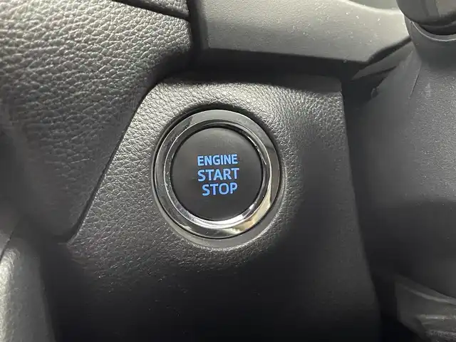 トヨタ ＲＡＶ４ アドベンチャー オフロードPKG 富山県 2022(令4)年 3.5万km アティチュードブラックマイカ 純正ディスプレイオーディオ/ナビ機能あり/フルセグTV/Bluetooth/全周囲モニター/ETC/デジタルインナーミラー/前後ドラレコ/前後コーナーセンサー/トヨタセーフティセンス/LEDオートライト/オートハイビーム/BSM/レーダークルーズコントロール/メモリー付きパワーシート/シートヒーター/ベンチレーション/ステアリングヒーター/パワーバックドア/TRDフロントバンパーガーニッシュ/TRDフロントロアガーニッシュ/TRDバックドアロアガーニッシュ/TRDマッドフラップ