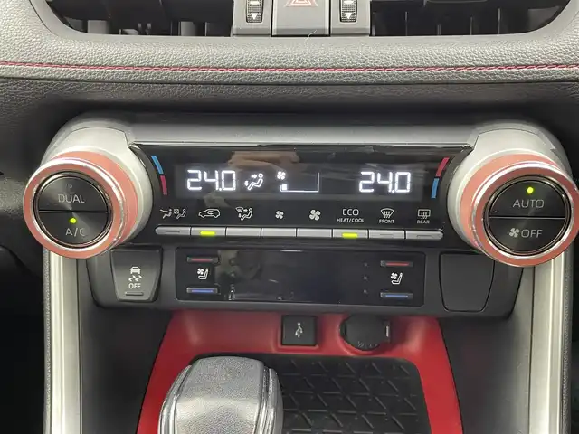 トヨタ ＲＡＶ４ アドベンチャー オフロードPKG 富山県 2022(令4)年 3.5万km アティチュードブラックマイカ 純正ディスプレイオーディオ/ナビ機能あり/フルセグTV/Bluetooth/全周囲モニター/ETC/デジタルインナーミラー/前後ドラレコ/前後コーナーセンサー/トヨタセーフティセンス/LEDオートライト/オートハイビーム/BSM/レーダークルーズコントロール/メモリー付きパワーシート/シートヒーター/ベンチレーション/ステアリングヒーター/パワーバックドア/TRDフロントバンパーガーニッシュ/TRDフロントロアガーニッシュ/TRDバックドアロアガーニッシュ/TRDマッドフラップ