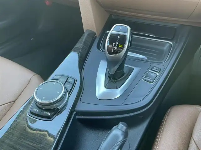 ＢＭＷ ４２０ｉ クーペ ラグジュアリー 埼玉県 2015(平27)年 6.6万km アルピンホワイトⅢ 純正HDDナビ/Bluetooth/レザーシート/シートヒーター/アダプティブクルーズコントロール/レーンキープアシスト/ミラー一体型ETC/フットトランクオープナー/電動シートベルトハンドオーバー/アイドリングストップ