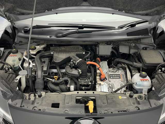 日産 オーラ G 長野県 2022(令4)年 3.3万km グレー ワンオーナー/純正ナビ/（フルセグ/Bluetooth/CD/DVD)/360°カメラ/衝突軽減ブレーキ/車線逸脱防止/前後コーナーセンサー/ブラインドスポットモニター/デジタルインナーミラー/社外AWスタッドレス4本/ETC/前方ドラレコ/ステアリングスイッチ/LEDヘッドライト/ドライブモード/スマートキー/スペアキー/取扱説明書/保証書