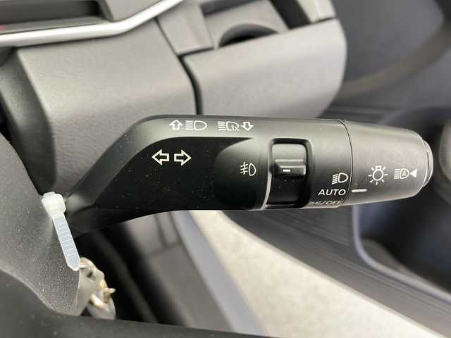 日産 オーラ G 長野県 2022(令4)年 3.3万km グレー ワンオーナー/純正ナビ/（フルセグ/Bluetooth/CD/DVD)/360°カメラ/衝突軽減ブレーキ/車線逸脱防止/前後コーナーセンサー/ブラインドスポットモニター/デジタルインナーミラー/社外AWスタッドレス4本/ETC/前方ドラレコ/ステアリングスイッチ/LEDヘッドライト/ドライブモード/スマートキー/スペアキー/取扱説明書/保証書