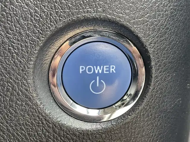 トヨタ アルファードハイブリット SR 道央・札幌 2020(令2)年 4.9万km ホワイトパールクリスタルシャイン ・4WD/・衝突軽減ブレーキ/・純正ナビ/BT&USB&フルセグTV/・バックカメラ/・両側パワースライドドア/・パワーバックドア/・フリップダウンモニター/・エアロパーツ(フロント、サイド、リアアンダー)/・レザーシート/・前席両側シートヒーター/・前席両側エアシート/・前席両側パワーシート/・D席のみメモリシート/・オットマン(N席・2列目)/・サンシェード/・ウォークスルー/・ハンズフリー/・ステアリングスイッチ/・前後コーナーセンサー/・前後クリアランスソナー/・レーダークルーズコントロール/・前後ドライブレコーダー/・ETC/・デジタルインナーミラー/・横滑り防止装置/・レーンキープアシスト/・盗難防止装置/・オートライト/・オートマチックハイビーム/・LEDヘッドライト/・フォグランプ/・オートリトラミラー/・ウィンカーミラー/・純正フロアマット/・純正AW付夏タイヤ