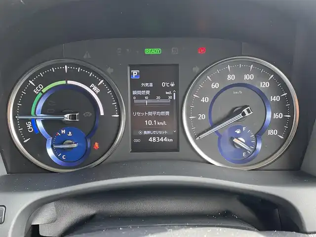 トヨタ アルファードハイブリット SR 道央・札幌 2020(令2)年 4.9万km ホワイトパールクリスタルシャイン ・4WD/・衝突軽減ブレーキ/・純正ナビ/BT&USB&フルセグTV/・バックカメラ/・両側パワースライドドア/・パワーバックドア/・フリップダウンモニター/・エアロパーツ(フロント、サイド、リアアンダー)/・レザーシート/・前席両側シートヒーター/・前席両側エアシート/・前席両側パワーシート/・D席のみメモリシート/・オットマン(N席・2列目)/・サンシェード/・ウォークスルー/・ハンズフリー/・ステアリングスイッチ/・前後コーナーセンサー/・前後クリアランスソナー/・レーダークルーズコントロール/・前後ドライブレコーダー/・ETC/・デジタルインナーミラー/・横滑り防止装置/・レーンキープアシスト/・盗難防止装置/・オートライト/・オートマチックハイビーム/・LEDヘッドライト/・フォグランプ/・オートリトラミラー/・ウィンカーミラー/・純正フロアマット/・純正AW付夏タイヤ