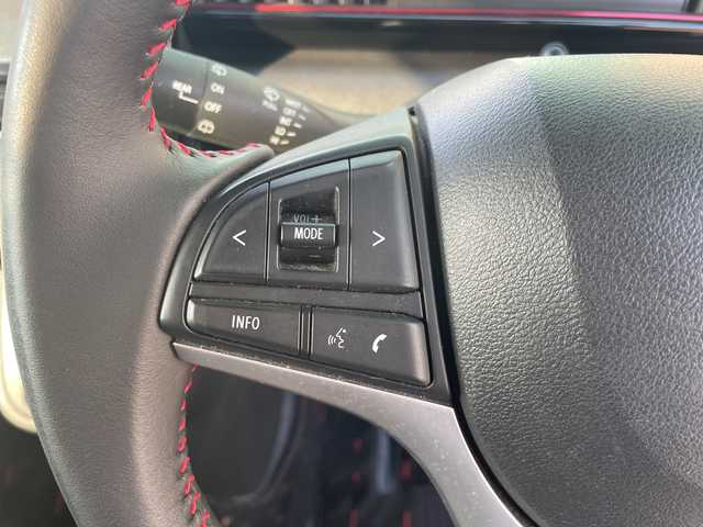 スズキ ワゴンＲ スティングレー HYBRID X 宮崎県 2018(平30)年 6.1万km ブレイブカーキP 純正ナビ　フルセグTV　シートヒーター　ヘッドアップディスプレィ　LEDヘッドライト　プッシュスタートシステム　衝突軽減ブレーキ　レーンキープ　横滑り防止　オートライト