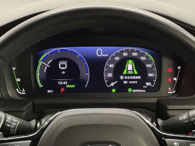 ホンダ ステップワゴン スパーダ eHEV プレミアムライン 三重県 2022(令4)年 3万km プラチナホワイトパール ハイブリッド/FF/MTモード付インパネCVT/純正 11.4インチナビ LXM-237VFLi/（CD/DVD/FM/AM/TV/Music Rack/SD/USB/iPod/Bluetooth/CarPlay/AndroidAuto）/純正 15.6インチ 後席ディスプレイ VM-231FE/【OP】マルチビューカメラシステム/両側パワースライドドア/ドライブレコーダー 前後/ETC/Honda SENSING/・衝突軽減ブレーキ/・車線維持支援システム/・路外逸脱抑制機能/・渋滞追従機能付アダプティブクルーズコントロール＆トラフィックジャムアシスト/・ブラインドスポットインフォメーション/・先行車発進お知らせ機能/・オートハイビーム・アダプティブドライビングビーム/・誤発進抑制機能（前・後）/・パーキングセンサー（前後）/など/装備/・2列目オットマンシート/・パワーテールゲート/・ハーフレザー/・シートヒーター（D/N/2nd）/・左右、後席独立オートエアコン/・電子パーキングブレーキ＆ブレーキホールド機能/・ステアリングスイッチ/・パドルシフト/・オートライト/・LEDヘッドライト＆フォグライト/・プッシュスタート/・スマートキーx2/・保/取/ナビ取/など