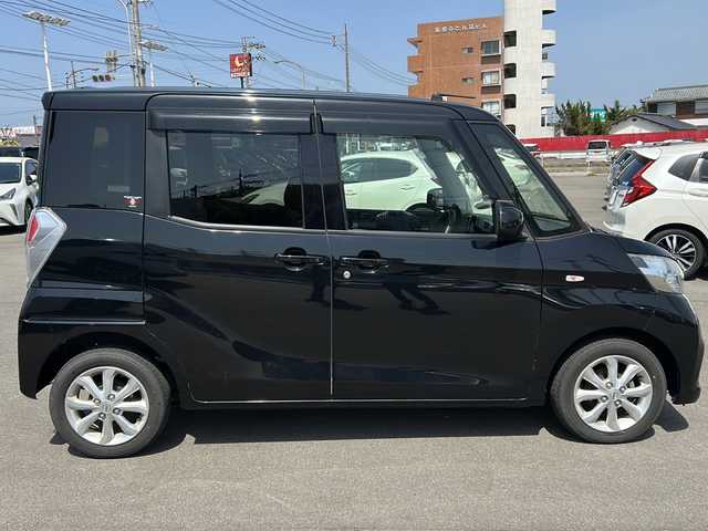 日産 デイズ ルークス X Vセレクション 山口県 2018(平30)年 1.7万km ブラック 純正７型ナビ/アラウンドビューモニター/エマージェンシーブレーキ/両側パワスラ/踏み間違い防止アシスト/ヘッドライトレベライザー/リヤシーリングファン/アイドリングストップ/横滑り防止装置