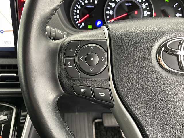 トヨタ ヴォクシー ZS 煌Ⅱ 長野県 2020(令2)年 3.8万km ホワイトパールクリスタルシャイン 社外10インチナビ/Bluetooth／CD／DVD／フルセグTV/バックカメラ/横滑り防止装置/衝突被害軽減システム/レーンキープアシスト/先行車発進告知/パーキングサポートブレーキ/前後コーナーセンサー/両側パワスラ/クルーズコントロール（追従走行無し）/純正16インチAW装着/純正フロアマット/ステアリングスイッチ/ハーフレザー/オートライト/LEDヘッドライト/スマートキー