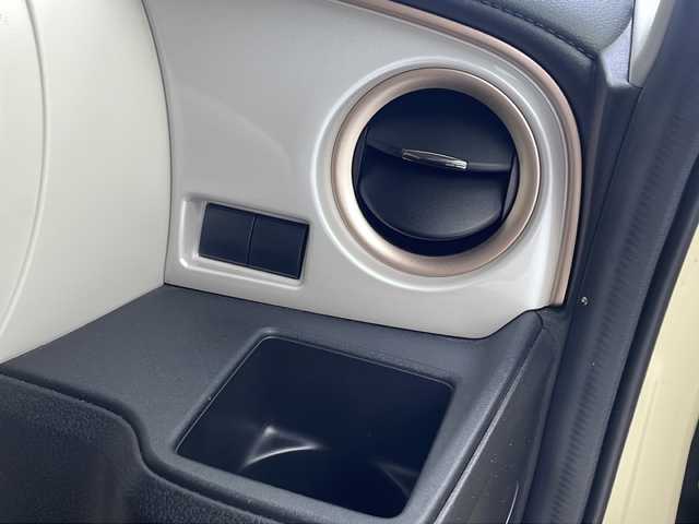 スズキ ワゴンＲ スマイル HYBRID S 愛知県 2023(令5)年 0.8万km シフォンアイボリーメタリック ナビ/全方位カメラ/両側パワースライドドア/コーナーセンサー/レーンキープアシスト/レーダーブレーキサポート/シートヒーター/マニュアルヘッドライトレベリング/ベンチシート/ＥＴＣ/スマートキー