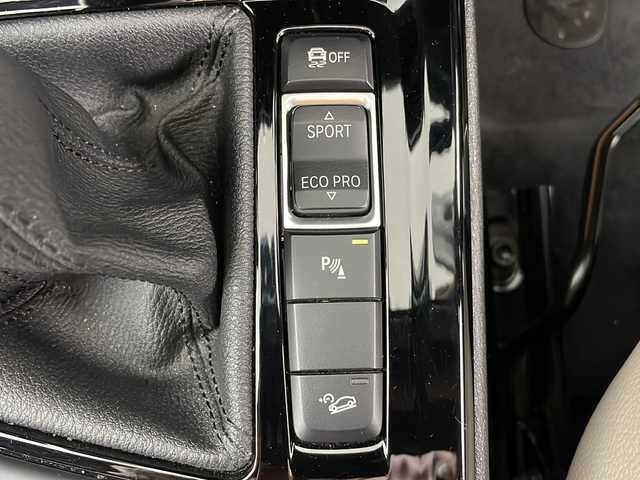 ＢＭＷ Ｘ１ xDrive 20i 道央・札幌 2015(平27)年 9万km ドニントングレーM ・４WD/ターボ/・サンルーフ/・純正メーカーナビ/・DVD.CD.フルセグ/・レザーシート/パワーシート/・シートヒーター/・クルーズコントロール/・リアパワーバックドア /・キセノンライト/オートライト/・ビルトインETC/・ドライブレコーダー/・スマートキー
