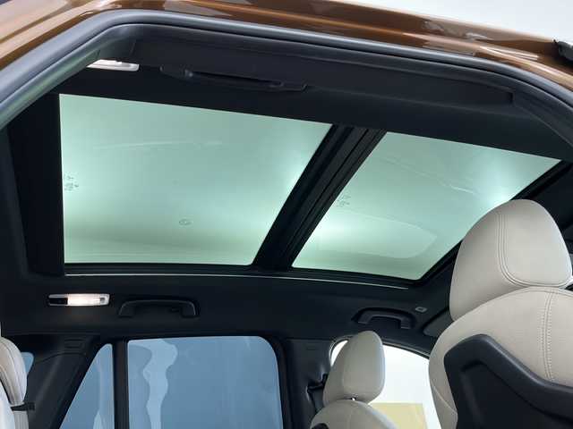 ＢＭＷ Ｘ１ xDrive 20i 道央・札幌 2015(平27)年 9万km ドニントングレーM ・４WD/ターボ/・サンルーフ/・純正メーカーナビ/・DVD.CD.フルセグ/・レザーシート/パワーシート/・シートヒーター/・クルーズコントロール/・リアパワーバックドア /・キセノンライト/オートライト/・ビルトインETC/・ドライブレコーダー/・スマートキー