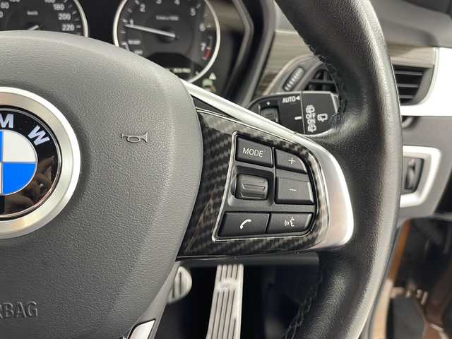 ＢＭＷ Ｘ１ xDrive 20i 道央・札幌 2015(平27)年 9万km ドニントングレーM ・４WD/ターボ/・サンルーフ/・純正メーカーナビ/・DVD.CD.フルセグ/・レザーシート/パワーシート/・シートヒーター/・クルーズコントロール/・リアパワーバックドア /・キセノンライト/オートライト/・ビルトインETC/・ドライブレコーダー/・スマートキー