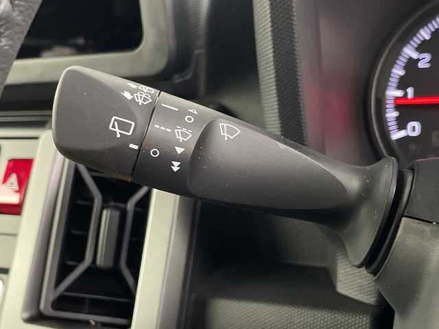 ダイハツ タフト G ダーククロムベンチャー 埼玉県 2025(令7)年 0.1千km フォレストカーキメタリック 届出済未使用車/ガラスルーフ/ルーフレール/スマートアシスト/・アダブティブクルーズコントロール/・衝突回避支援ブレーキ/・衝突警報機能/・ブレーキ制御付誤発進抑制機能/・車線逸脱抑制機能/・車線逸脱警報機能/・先行車発進お知らせ機能/・アダブティブドライビングビーム/・ふらつき警報/・標識認識機能/・路側逸脱警報機能/サイドビューランプ/コーナーセンサー/オートハイビーム/エコアイドル/前席シートヒーター/革巻きステアリング/ステアリングスイッチ/USB電源ソケット【グローボックス/センターコンソール】/カラーインフォメーションディスプレイ/電動パーキングブレーキ/プッシュスタート/スマートキー/LEDヘッドランプ/LEDフロントフォグランプ/オートライト/純正15インチアルミホイール/純正サイドプロテクター