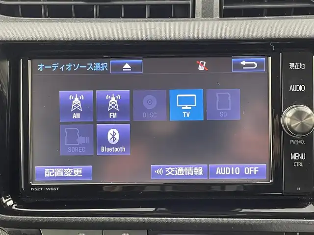 トヨタ アクア S スタイルブラック 大分県 2016(平28)年 8.1万km ダークブルーマイカ 純正７型ナビ/（CD/DVD/SD/BT/フルセグ）/バックカメラ/ＥＴＣ/衝突軽減システム/前席シートヒーター/プッシュスタート/スマートキー/オートマチックハイビーム/ステアリングリモコン/電動格納ウィンカーミラー/フォグランプ