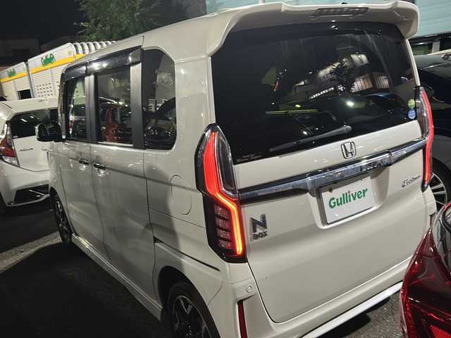 ホンダ Ｎ ＢＯＸ カスタム G L ターボ ホンダセンシング 道央・札幌 2018(平30)年 6.5万km プレミアムホワイトパールⅡ 純正ナビ（FM/AM/CD/DVD/BT/SD/フルセグTV）/バックカメラ/ETC/ドライブレコーダー/クルーズコントロール/エンジンスターター/前席シートヒーター/両側パワースライドドア/プッシュスタート/レーンキープアシスト/パドルシフト/後席サンシェード/オートライト/後席サンシェード