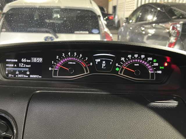 ホンダ Ｎ ＢＯＸ カスタム G L ターボ ホンダセンシング 道央・札幌 2018(平30)年 6.5万km プレミアムホワイトパールⅡ 純正ナビ（FM/AM/CD/DVD/BT/SD/フルセグTV）/バックカメラ/ETC/ドライブレコーダー/クルーズコントロール/エンジンスターター/前席シートヒーター/両側パワースライドドア/プッシュスタート/レーンキープアシスト/パドルシフト/後席サンシェード/オートライト/後席サンシェード