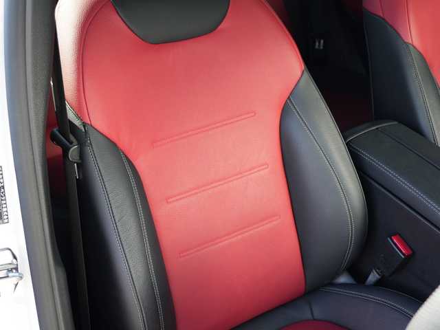 メルセデス・ベンツ Ｂ１８０ AMGライン 静岡県 2019(令1)年 4.5万km ポーラホワイト レザーEXC 赤黒レザーシート /パノラマサンルーフ/アドバンスドパッケージ/MBUXナビフルセグTV Bluetooth/全方位カメラ/ヘッドアップディスプレイ/アンビエントライト/パワーバックドア /前席メモリーパワーシート/シートヒーター/社外１８インチブラックアルミホイール/ブラックドアミラーカバー/DSRCETC