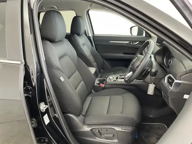 マツダ ＣＸ－５ XD プロアクティブ 神奈川県 2023(令5)年 3万km ジェットブラックマイカ 純正ナビ　３６０度ビューモニター　ＥＴＣ　ＢＳＭ　ＨＵＤ　レーダークルーズコントロール　シートヒーター　純正アルミホイール　ステアリングヒーター　メモリシート　オートライト　ＬＥＤヘッドライト　地デジ