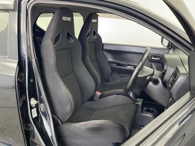 スズキ アルト ワークス 秋田県 2017(平29)年 4万km ブルーイッシュブラックパール3 ４WD/ワンオーナー　/パナソニックナビ　/フルセグＴＶ　/純正フロアマット　/サイドバイザー　/フォグライト　/純正ＡＷ　/ウィンカーミラー　　/スマートキー　/電格ミラー　/横滑り防止装置　/プッシュスタート　/オートライト/USBポート/ステアリングリモコン/保証書/取扱説明書