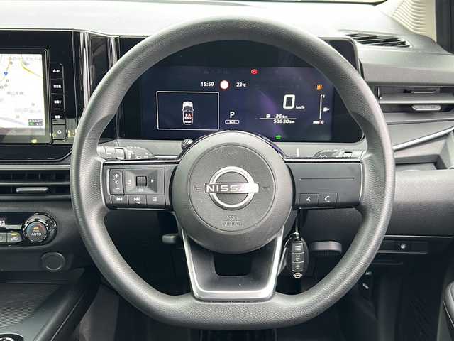 日産 ノート X 岐阜県 2021(令3)年 5.4万km スーパーブラック 登録時走行距離53630km/純正９型ナビ/バックカメラ/ワンセグＴＶ/インテリジェント エマージェンシーブレーキ（衝突被害軽減システム）/踏み間違い衝突防止アシスト/車線逸脱警報システム/車両接近通報装置/ドライブレコーダー/コーナーセンサー/純正フロアマット/社外アルミホイール/ＬＥＤヘッドライト/オートライト/オートマチックハイビーム/SRSエアバッグシステム運転席・助手席+サイド/ETC/USB/Blue tooth/プッシュスタート/スマートキー/ABS/横滑り防止装置/レーンキープアシスト