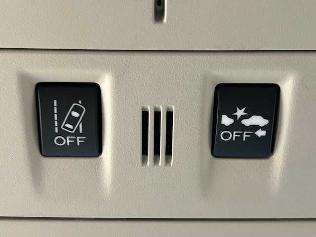 スバル レヴォーグ 1．6GT アイサイト Sスタイル 宮城県 2015(平27)年 8.7万km クリスタルホワイトP 4WD/ターボ/アイサイト/・先行者捕捉音/・先行者発進お知らせ/・レーンキープ（車線中央維持）/・後退速度リミッター/衝突軽減ブレーキ/追従機能付きクルーズコントロール/社外メモリナビ/・フルセグTV/Bluetooth/CD/DVD/ヒルホールド/パドルシフト/ETC/ドライブレコーダー/電子パーキング/プッシュスタート/アイドリングストップ/リヤデフォッガー/パワーシート（運転席）/LEDヘッドライト/・オートライト/・フォグランプ/純正アルミホイール/純正フロアマット