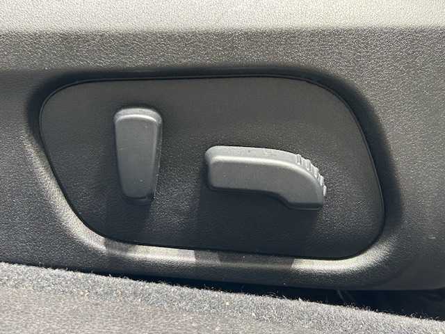 スバル レヴォーグ 1．6GT アイサイト Sスタイル 宮城県 2015(平27)年 8.7万km クリスタルホワイトP 4WD/ターボ/アイサイト/・先行者捕捉音/・先行者発進お知らせ/・レーンキープ（車線中央維持）/・後退速度リミッター/衝突軽減ブレーキ/追従機能付きクルーズコントロール/社外メモリナビ/・フルセグTV/Bluetooth/CD/DVD/ヒルホールド/パドルシフト/ETC/ドライブレコーダー/電子パーキング/プッシュスタート/アイドリングストップ/リヤデフォッガー/パワーシート（運転席）/LEDヘッドライト/・オートライト/・フォグランプ/純正アルミホイール/純正フロアマット