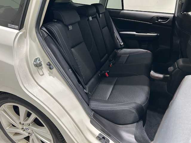 スバル レヴォーグ 1．6GT アイサイト Sスタイル 宮城県 2015(平27)年 8.7万km クリスタルホワイトP 4WD/ターボ/アイサイト/・先行者捕捉音/・先行者発進お知らせ/・レーンキープ（車線中央維持）/・後退速度リミッター/衝突軽減ブレーキ/追従機能付きクルーズコントロール/社外メモリナビ/・フルセグTV/Bluetooth/CD/DVD/ヒルホールド/パドルシフト/ETC/ドライブレコーダー/電子パーキング/プッシュスタート/アイドリングストップ/リヤデフォッガー/パワーシート（運転席）/LEDヘッドライト/・オートライト/・フォグランプ/純正アルミホイール/純正フロアマット