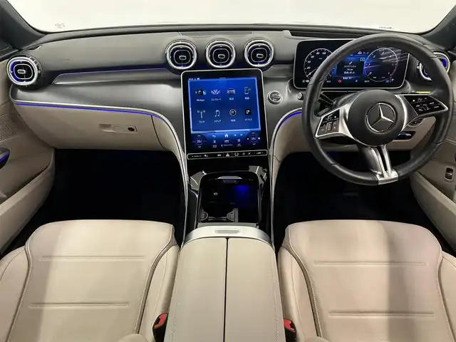 メルセデス・ベンツ Ｍ・ベンツ Ｃ２２０ｄ ワゴン アバンギャルド 岡山県 2022(令4)年 3.3万km オブシディアンブラック ワンオーナー/レーダーセーフティパッケージ/ベージュレザーシート/パナメリカーナグリル/ヘッドアップディスプレイ/純正ナビ/フルセグTV/360°カメラ/AppleCarPlay/アダクティブクルーズコントロール/シートヒーター（D/N）/パワーシート（D/N）/アンビエントライト/トラフィックサインアシスト/ダイナミックセレクトモード/パークトロニック/イージーエントリー/社外19インチアルミホイール/Bluetooth/パドルシフト/ETC/保証書/取扱説明書