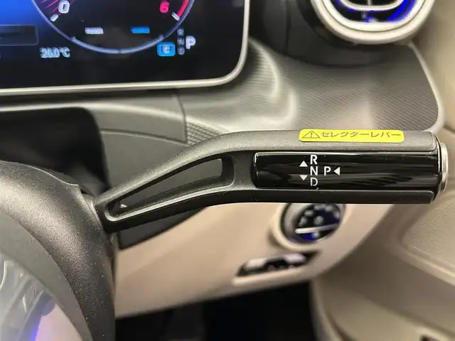 メルセデス・ベンツ Ｍ・ベンツ Ｃ２２０ｄ ワゴン アバンギャルド 岡山県 2022(令4)年 3.3万km オブシディアンブラック ワンオーナー/レーダーセーフティパッケージ/ベージュレザーシート/パナメリカーナグリル/ヘッドアップディスプレイ/純正ナビ/フルセグTV/360°カメラ/AppleCarPlay/アダクティブクルーズコントロール/シートヒーター（D/N）/パワーシート（D/N）/アンビエントライト/トラフィックサインアシスト/ダイナミックセレクトモード/パークトロニック/イージーエントリー/社外19インチアルミホイール/Bluetooth/パドルシフト/ETC/保証書/取扱説明書