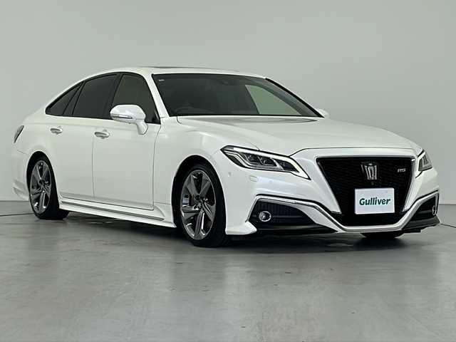 トヨタ クラウン ハイブリッド RS アドバンス 岐阜県 2018(平30)年 5.8万km ホワイトパールクリスタルシャイン 純正ナビ/(Bluetooth/CD/DVD/フルセグTV)/サンルーフ/シーケンシャルウィンカー/3眼LEDヘッドライト/車高調/デジタルインナーミラー/パノラミックビューモニター/パーキングアシスト/ブラインドスポットモニター/エアシート/シートヒーター/ハンドルヒーター/追従型クルーズコントロール/衝突軽減ブレーキ/横滑り防止/レーンキープアシスト/オートライト/オートマチックハイビーム/純正フロアマット
