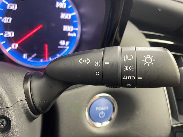 トヨタ クラウン ハイブリッド RS アドバンス 岐阜県 2018(平30)年 5.8万km ホワイトパールクリスタルシャイン 純正ナビ/(Bluetooth/CD/DVD/フルセグTV)/サンルーフ/シーケンシャルウィンカー/3眼LEDヘッドライト/車高調/デジタルインナーミラー/パノラミックビューモニター/パーキングアシスト/ブラインドスポットモニター/エアシート/シートヒーター/ハンドルヒーター/追従型クルーズコントロール/衝突軽減ブレーキ/横滑り防止/レーンキープアシスト/オートライト/オートマチックハイビーム/純正フロアマット