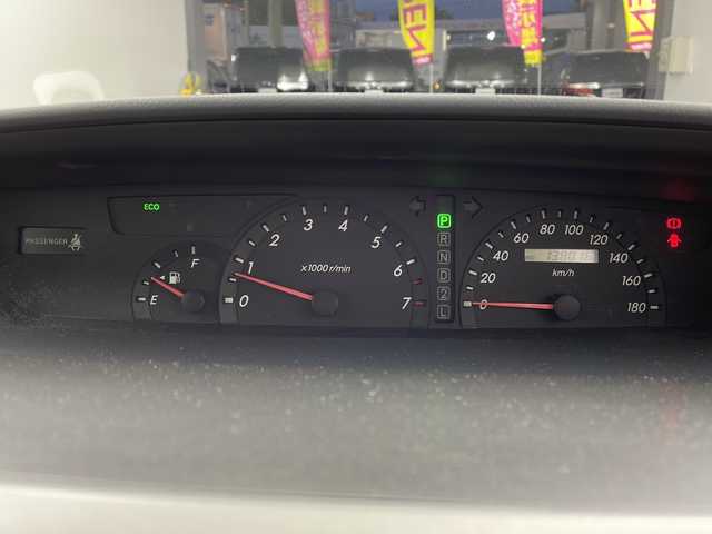 トヨタ ノア X Vセレクション 大阪府 2003(平15)年 13.8万km ダークブルーマイカ ＥＴＣ　/スペアタイア　/スペアキー　/バックカメラ　/Ｗエアバック　/ディスチャージヘッドライト　/純正フロアマット　/純正ナビ（ＮＤＣＴ－Ｗ５３）/オートエアコン