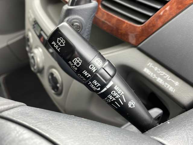 トヨタ ノア X Vセレクション 大阪府 2003(平15)年 13.8万km ダークブルーマイカ ＥＴＣ　/スペアタイア　/スペアキー　/バックカメラ　/Ｗエアバック　/ディスチャージヘッドライト　/純正フロアマット　/純正ナビ（ＮＤＣＴ－Ｗ５３）/オートエアコン