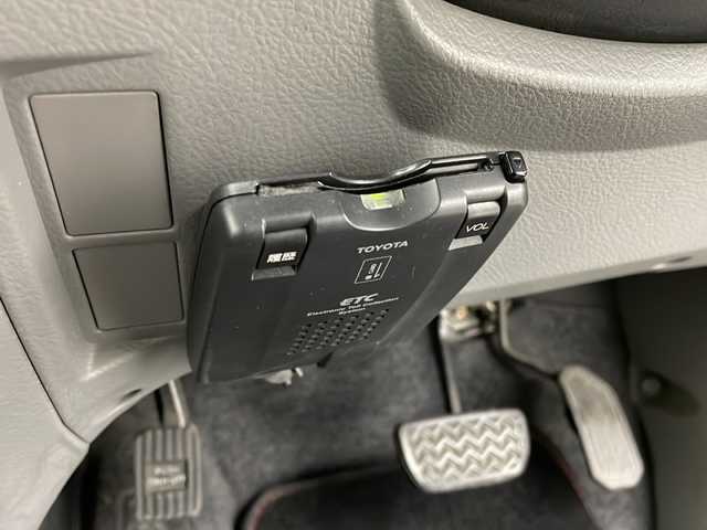 トヨタ ノア X Vセレクション 大阪府 2003(平15)年 13.8万km ダークブルーマイカ ＥＴＣ　/スペアタイア　/スペアキー　/バックカメラ　/Ｗエアバック　/ディスチャージヘッドライト　/純正フロアマット　/純正ナビ（ＮＤＣＴ－Ｗ５３）/オートエアコン