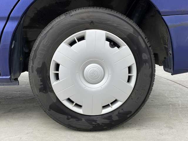 トヨタ ノア X Vセレクション 大阪府 2003(平15)年 13.8万km ダークブルーマイカ ＥＴＣ　/スペアタイア　/スペアキー　/バックカメラ　/Ｗエアバック　/ディスチャージヘッドライト　/純正フロアマット　/純正ナビ（ＮＤＣＴ－Ｗ５３）/オートエアコン