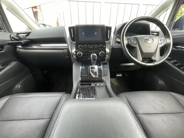 トヨタ アルファード S Cパッケージ 大阪府 2020(令2)年 6.6万km スパークリングブラックパールクリスタルシャイン ワンオーナー　/純正９インチナビ　/   フルセグＴＶ/Bluetooth/USB/CD/DVDデッキ　/バックモニター　/１２．１インチフリップダウンモニター/衝突軽減ブレーキ/ブラインドスポットモニター/リアコーナーセンサー　/デジタルインナーミラー　/前席シートヒーター/両側パワースライドドア/レーダークルーズコントロール/レーンキープアシスト/アイドリングストップ　/電動リアゲート　/1、2列目パワーシート（運転席メモリー付き）　/純正18インチアルミホイール/ビルトインＥＴＣ　/ＬＥＤ