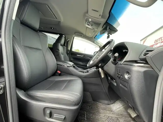 トヨタ アルファード S Cパッケージ 大阪府 2020(令2)年 6.6万km スパークリングブラックパールクリスタルシャイン ワンオーナー　/純正９インチナビ　/   フルセグＴＶ/Bluetooth/USB/CD/DVDデッキ　/バックモニター　/１２．１インチフリップダウンモニター/衝突軽減ブレーキ/ブラインドスポットモニター/リアコーナーセンサー　/デジタルインナーミラー　/前席シートヒーター/両側パワースライドドア/レーダークルーズコントロール/レーンキープアシスト/アイドリングストップ　/電動リアゲート　/1、2列目パワーシート（運転席メモリー付き）　/純正18インチアルミホイール/ビルトインＥＴＣ　/ＬＥＤ