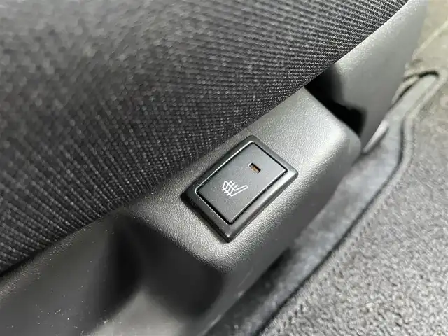 スズキ ソリオ バンディット HV MV 福島県 2024(令6)年 0.3万km ピュアホワイトパール/ガンメタリック2トーン ワンオーナー/４ＷＤ/ＫＥＮＷＯＯＤ：オーディオ/Ｂｌｕｅｔｏｏｔｈ/ＣＤ/ＦＭ・ＡＭ/両側パワースライドドア/クルーズコントロール追従有/レーンアシスト/前席シートヒーター/衝突軽減ブレーキ