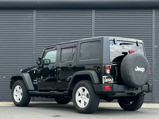 クライスラー・ジープ ジープ ラングラー アンリミテッド スポーツ 茨城県 2017(平29)年 3.3万km 黒 後期型 /ワンオーナー /ナビ /12セグ /BT /B/Sカメラ /ナンバ-移設 /純正18インチAW /DVD/CD /ETC /クルーズコントロール /ヒルディセントコントロール /オートエアコン /フロアマット /ドアバイザー /禁煙車