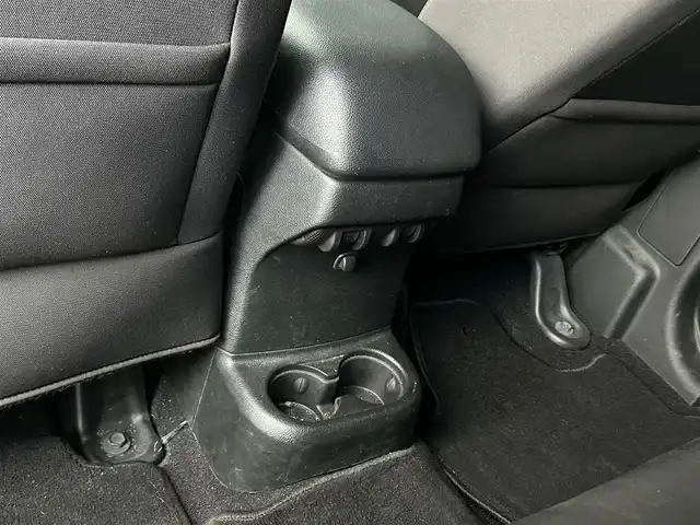 クライスラー・ジープ ジープ ラングラー アンリミテッド スポーツ 茨城県 2017(平29)年 3.3万km 黒 後期型 /ワンオーナー /ナビ /12セグ /BT /B/Sカメラ /ナンバ-移設 /純正18インチAW /DVD/CD /ETC /クルーズコントロール /ヒルディセントコントロール /オートエアコン /フロアマット /ドアバイザー /禁煙車