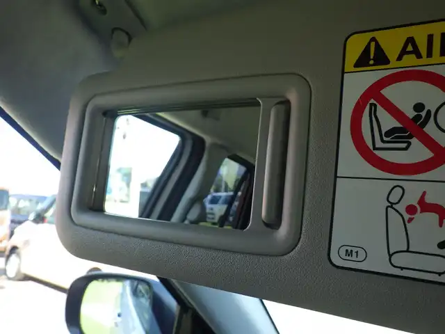 トヨタ ライズ Z 千葉県 2025(令7)年 0.1千km ブラックマイカメタリック/シャイニングホワイトパール スマートアシストIII/アダプティブクルーズコントロール/エコアイドル/ディスプレイオーディオ/純正地デジTV/【Bluetooth接続】/【Apple CarPlay　Android Auto対応】/パノラマモニター/前席シートヒーター/革巻きステアリング/ステアリングスイッチ/LEDヘッドライト/フォグライト/ウインカーミラー/コーナーセンサー/純正17インチアルミホイル/サイド/カーテンエアバッグ/キーフリーシステム