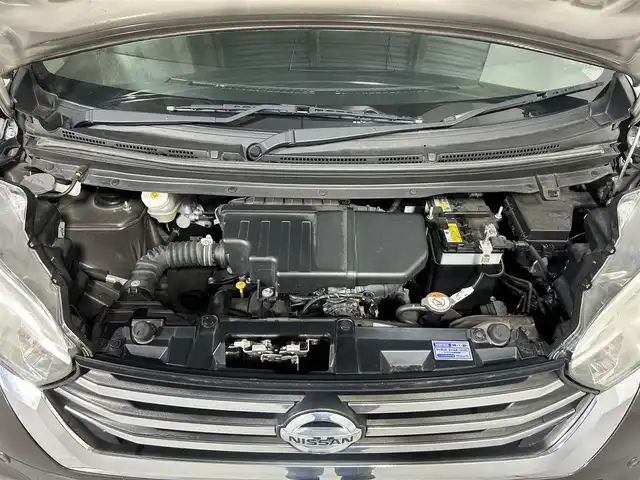 日産 デイズ ルークス X 佐賀県 2019(平31)年 4.5万km 茶 社外ナビ/フルセグTV/Bluetooth/CD/DVD/アラウンドビューモニター/ETC/片側パワースライドドア/アイドリングストップ/ステアリングリモコン/後席サーキュレーター/純正フロアマット/社外14インチAW